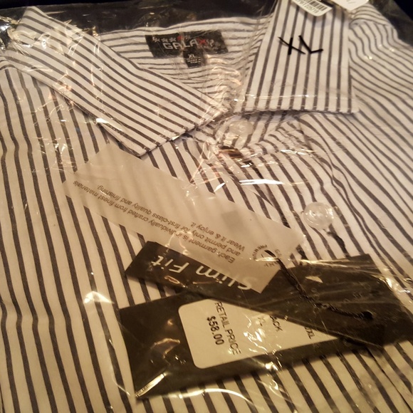 Men's Stretch Long Sleeve Slim-Fit Dress Shirt - Picture 2 of 3